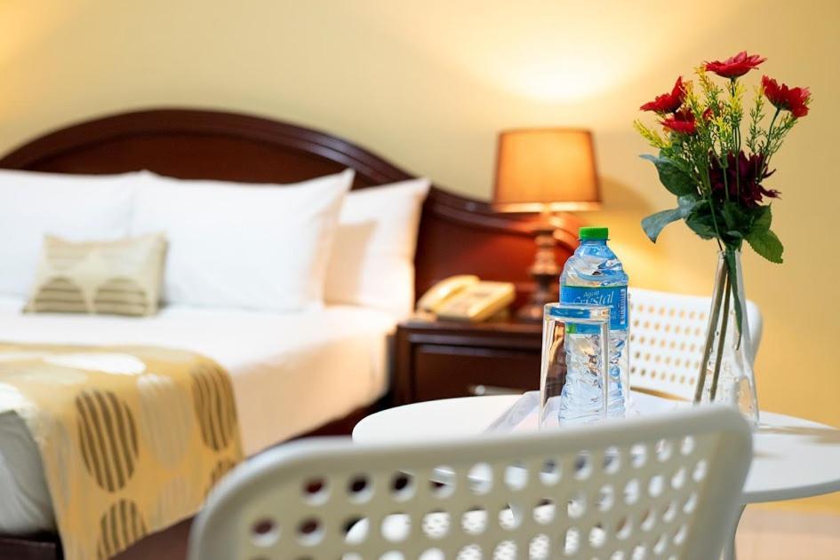 Hotel Real Bella Vista Santo Domingo Luaran gambar